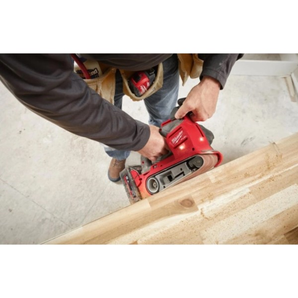 Фото - Стрічкова шліф. машина Milwaukee M18 FBTS75-0 (4933479614)