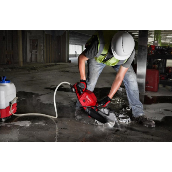 Фото - Болгарка Milwaukee M18 FCOS230-121 (4933471697)