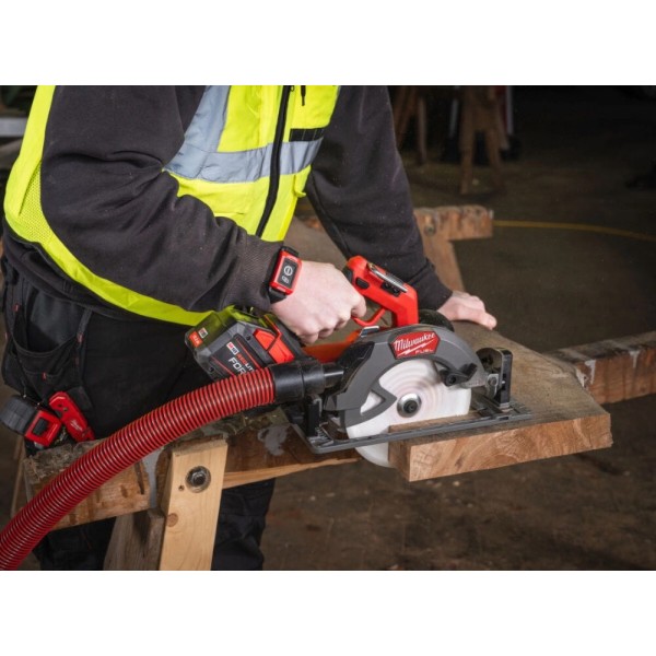 Фото - Пила дискова Milwaukee M18 FCS66GR3-0 190 мм (4933493491)