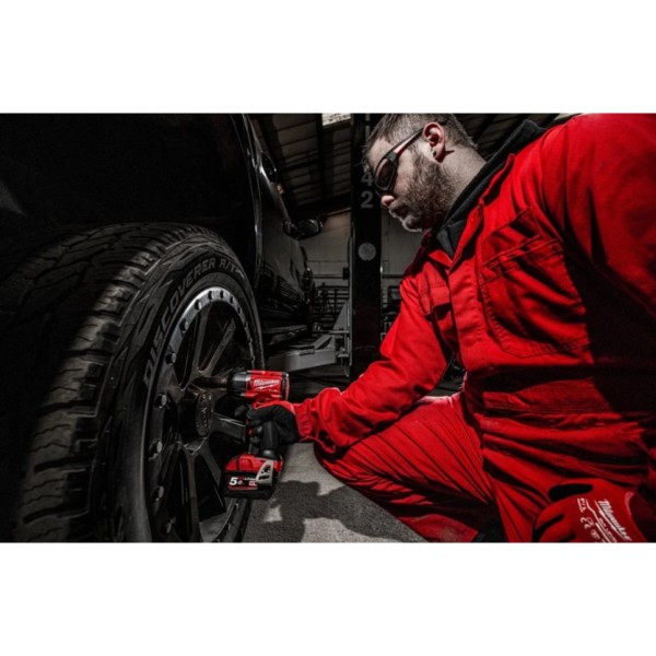Фото - Гайковерт акумуляторний Milwaukee M18 FMTIW2F12-0X  (4933478449)