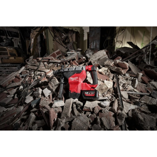 Фото - Перфоратор Milwaukee  SDS-MAX M18 FHM-0C FUEL ONE-KEY (4933464893)