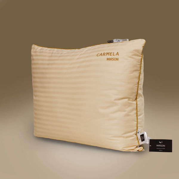 Фото - Подушка стандартна MirSon 1484 Carmela Hand Made memory effekt Середня 50х70 см (2200001540262)