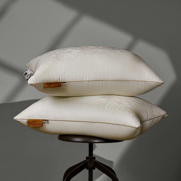 Фото - Подушка стандартная MirSon №15-94 Ferrero memory effekt Vanilla 40х60 (2200011167268)