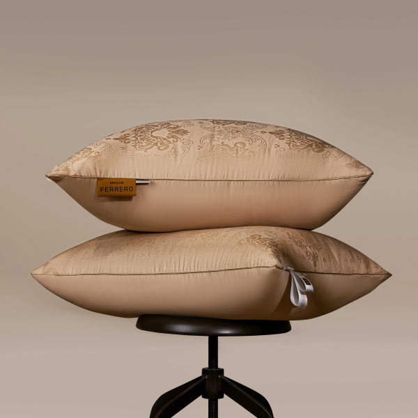 Фото - Подушка стандартна MirSon №15-54 Ferrero Тенсель (MODAL) Gold 50х70 см (2200011166032)