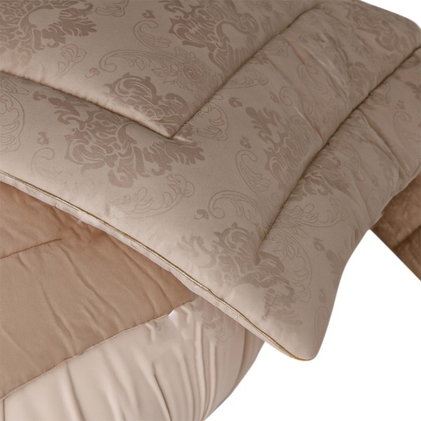 Фото - Одеяло демисезонное двуспальное MirSon EcoSilk №1525 Ferrero Gold 172x205 см (2200011170930)