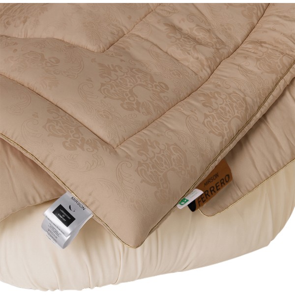 Фото - Одеяло демисезонное двуспальное MirSon EcoSilk №1525 Ferrero Gold 172x205 см (2200011170930)