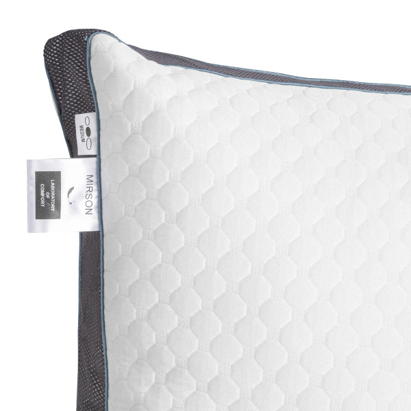 Фото - Подушка стандартна MirSon шовкова №902 "Julia Premium" середня 50х70 (2200010276725)