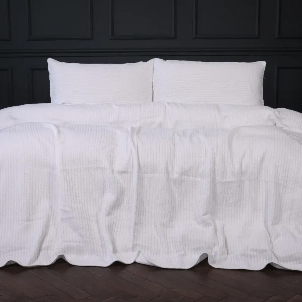 Фото - Комплект постільної білизни MirSon King Size 220х240 см №10-01 Arrowline White Піке (2200010671162)