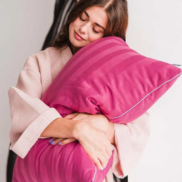 Фото - Подушка стандартная MirSon Aldo 133 70х70 см (2200000070326)