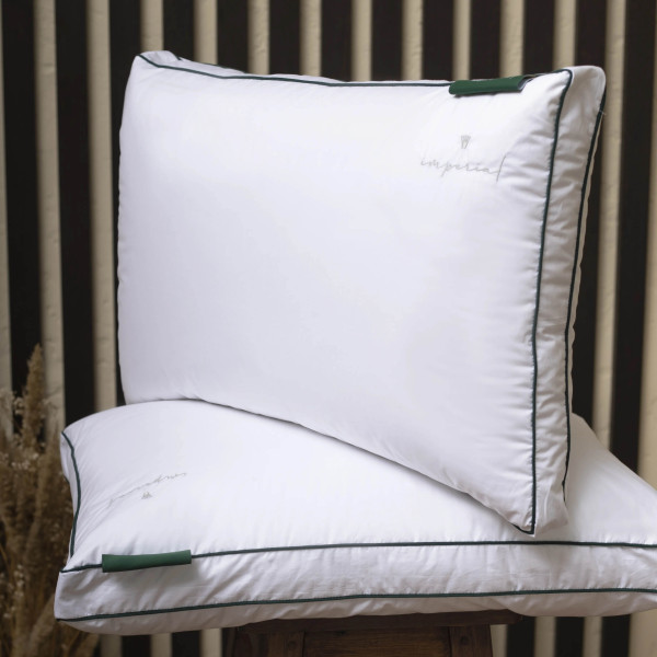 Фото - Подушка стандартна MirSon Трьохкамерна Imperial Delight мягка 70х70 (2200007209675)