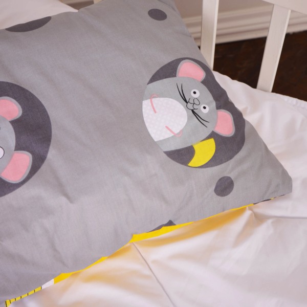 Фото - Подушка стандартная MirSon Kids Time 20-0029 Funny mice 50х70 см (2200009664403)