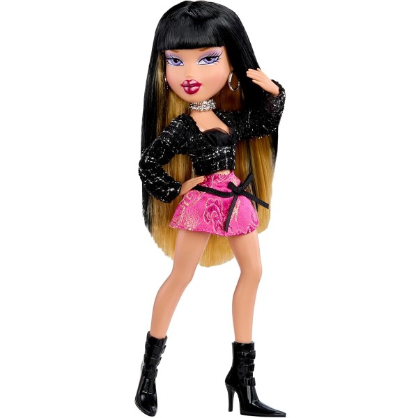 Фото - Кукольный набор Bratz Модный гардероб — ДАНА (с аксес.) (247241)