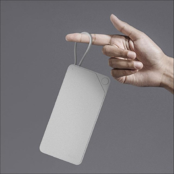Фото - Батарея мобільна Momax USB-C 20000MAH WHITE (IP153W)