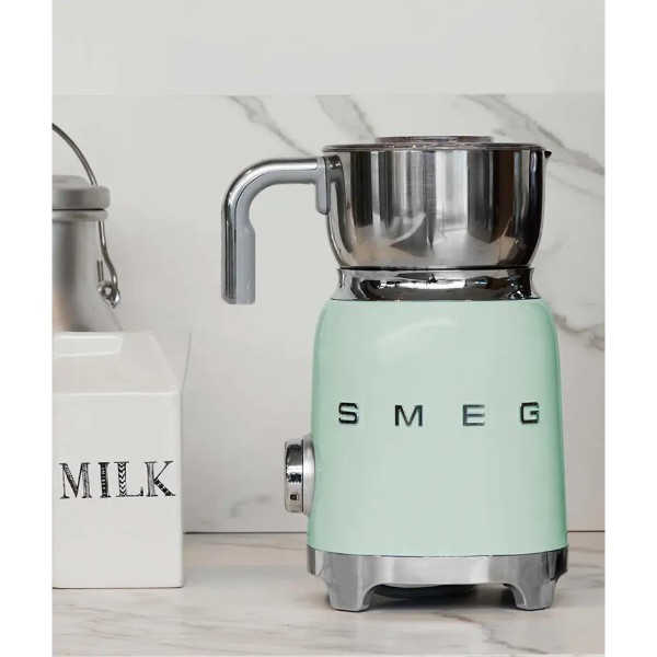 Фото - Модуль для збивання молока Smeg MFF01PGEU
