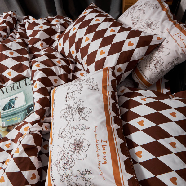 Фото - Комплект постільної білизни Moon&Star Бязь Gold Люкс Heart Patch 160х220х2 нав. 4х70х70 (MS-820009414)