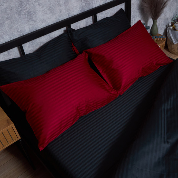 Фото - Комплект постельного белья Moon&Star Satin Stripe Dark Romance 143х210х2 нав. 4х50х70 (MS-820008568)