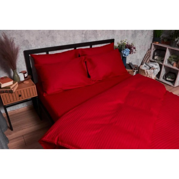 Фото - Комплект постільної білизни дитячий Moon&Star Satin Stripe, Stripe Red 110х140 нав. 2х50х50 (MS-830000202)