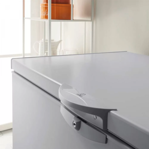 Фото - Морозильна скриня Indesit OS1A400H1