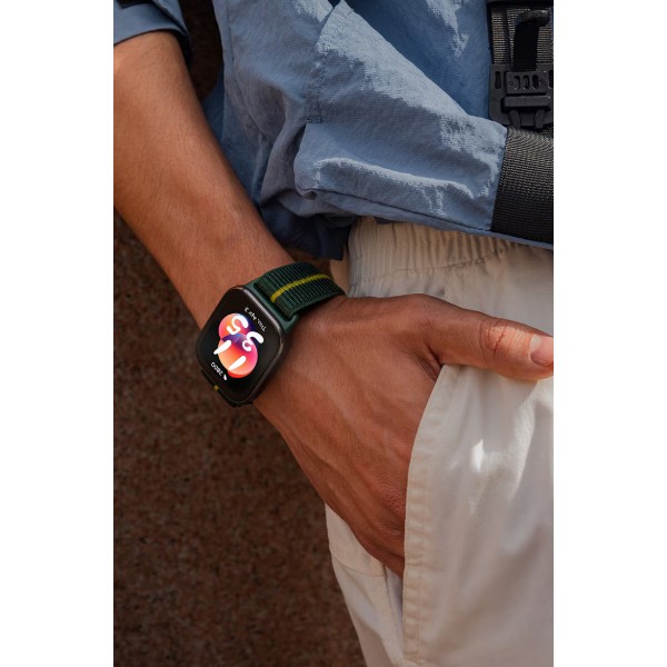 Фото - Смарт-часы Motorola Moto Watch Fit Trekking Green