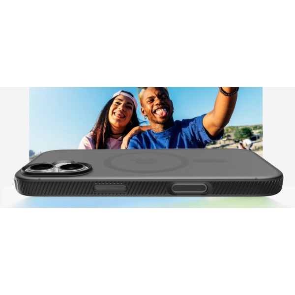 Фото - Чехол для смартфона Belkin for iPhone 17 Magnetic Protective Grip Black (MSA034HQBK)