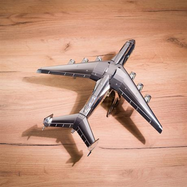 Фото - Металлический конструктор Metal Time Ukrainian Dream Official Edition собрана (MT001/READY)