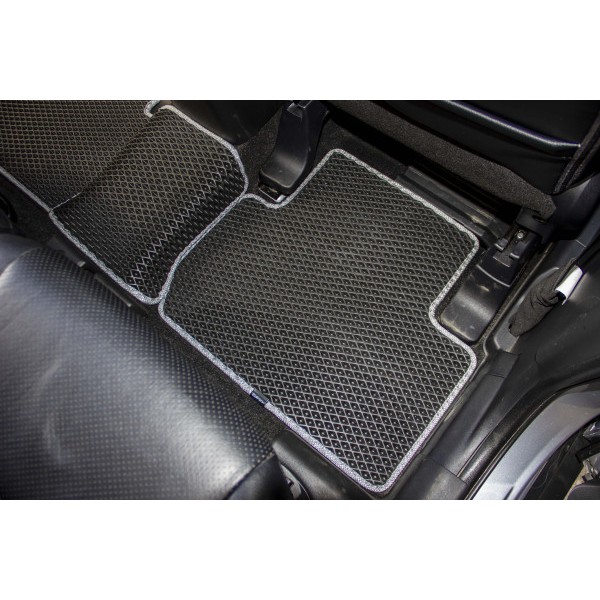 Фото - Коврики из экокожи в салон авто EVAtech для Outlander 7 seats Mitsubishi 2013 3 поколение SUV USA (MT31483CD5AV2BBLB)