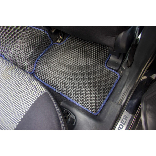 Фото - Коврики из экокожи в салон авто EVAtech для Outlander 7 seats Mitsubishi 2013 3 поколение SUV USA (MT31483CB5AV2BBLB)