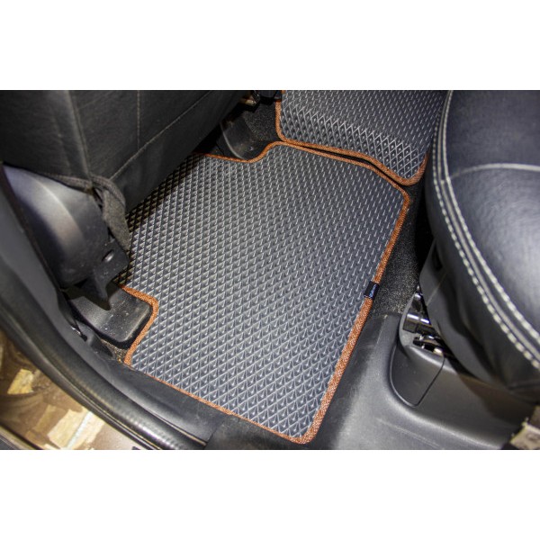Фото - Коврики из экокожи в салон авто EVAtech для Outlander 5 seats Mitsubishi 2013 3 поколение SUV EU (MT31513CB5LA2BBB)