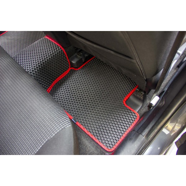 Фото - Коврики из экокожи в салон авто EVAtech для Lancer (10) MT Mitsubishi 2007-2018 10 поколение Sedan EU (MT3178C5AV2BBB)