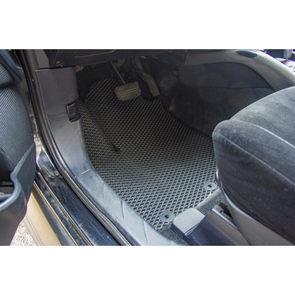 Фото - Коврики из экокожи в салон авто передние EVAtech для Outlander XL Mitsubishi 2006-2012 2 поколение SUV EU MT3181AV2AV2BBB