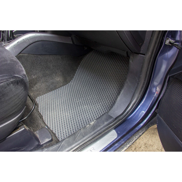 Фото - Килимки з екошкіри в салон авто EVAtech для Outlander XL Mitsubishi 2006-2012 2 покоління SUV EU (MT3181CV5AV2BBB)