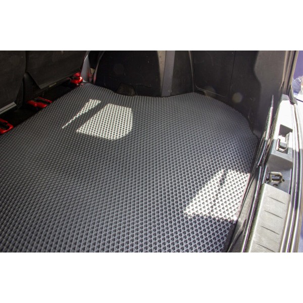 Фото - Коврик из экокожи в багажник авто EVAtech ECO для Outlander XL Mitsubishi 2006-2012 2 поколение SUV EU (MT3181BA1BBB)