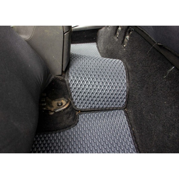 Фото - EVA коврики в салон авто EVAtech для Focus (C307) 3-doors MT Ford 2005-2010 2 поколение Htb EU FD32208CV5TL2RGB