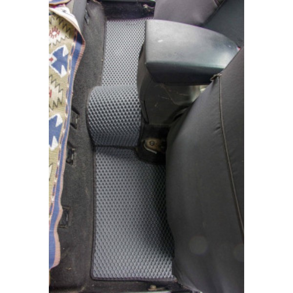 Фото - EVA коврики в салон авто EVAtech для Focus (C307) 3-doors MT Ford 2005-2010 2 поколение Htb EU FD32208CV5TL2RGB