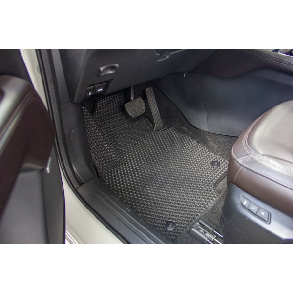 Фото - Коврики из экокожи в салон авто передние EVAtech для CX-5 (KF) Mazda 2016-2021 2 поколение SUV EU MZ3150AD2VL4BBB