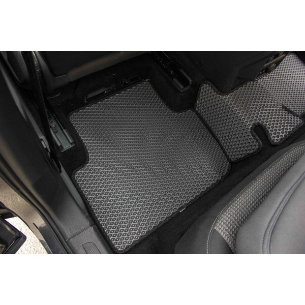 Фото - Коврики из экокожи в салон авто EVAtech ECO для Tiguan (Mk 2) Volkswagen 2016-2020 2 поколение SUV EU VW31492CN7AV4BBB