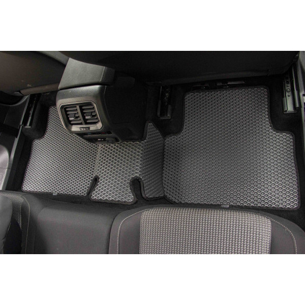 Фото - Килимки з екошкіри в салон авто EVAtech ECO для Tiguan (Mk 2) Volkswagen 2016-2020 2 покоління SUV EU VW31492CL7AV4BBB