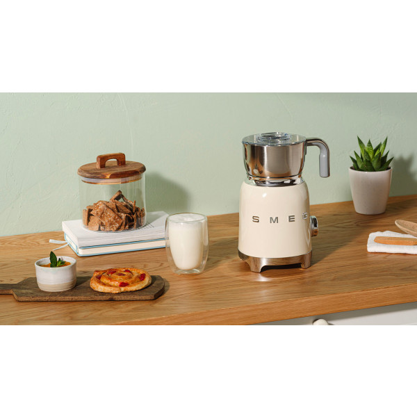 Фото - Модуль для збивання молока Smeg MFF11CREU