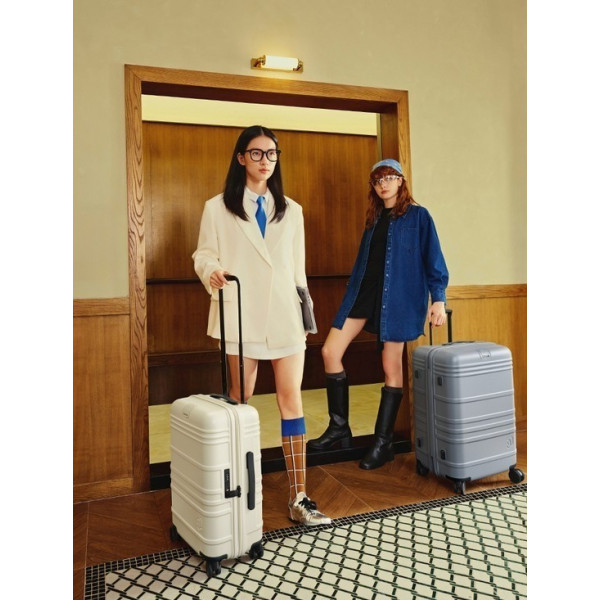 Фото - Валіза NINETYGO Modern Luggage 28" Grey (6941413244626)