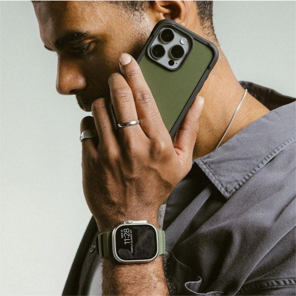 Фото - Ремешок для смарт-часов Nomad Rocky Point Band Black Titanium Hardware Forest 46mm/49mm (NM014797858)