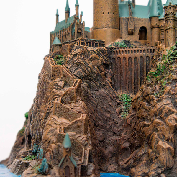 Фото - Колекційна фігурка Noble Collection HARRY POTTER Hogwarts School Sculpture (NN7074)