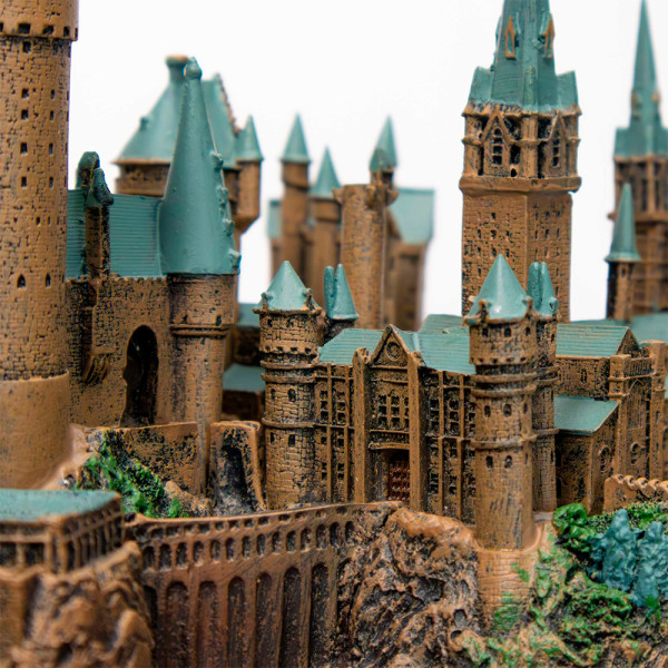 Фото - Колекційна фігурка Noble Collection HARRY POTTER Hogwarts School Sculpture (NN7074)