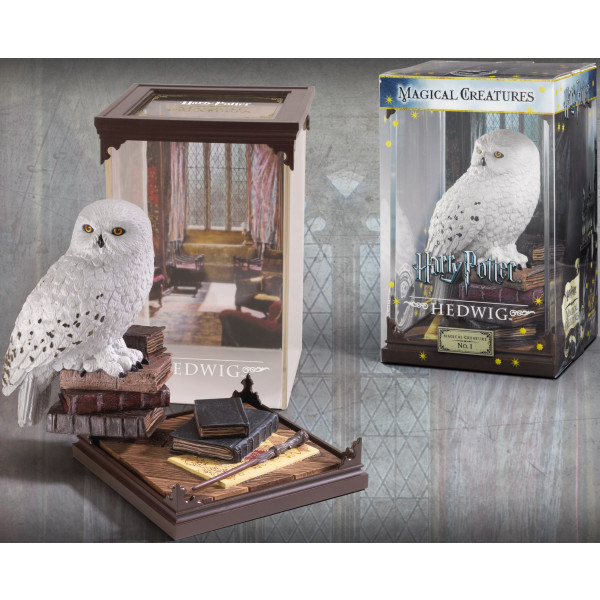 Фото - Колекційна фігурка Noble Collection Harry Potter Magical Creatures Hedwig (NN7542)