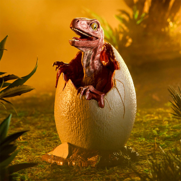 Фото - Коллекционная фигурка Noble Collection JURASSIC PARK Egg 12.5 см (NN9753)