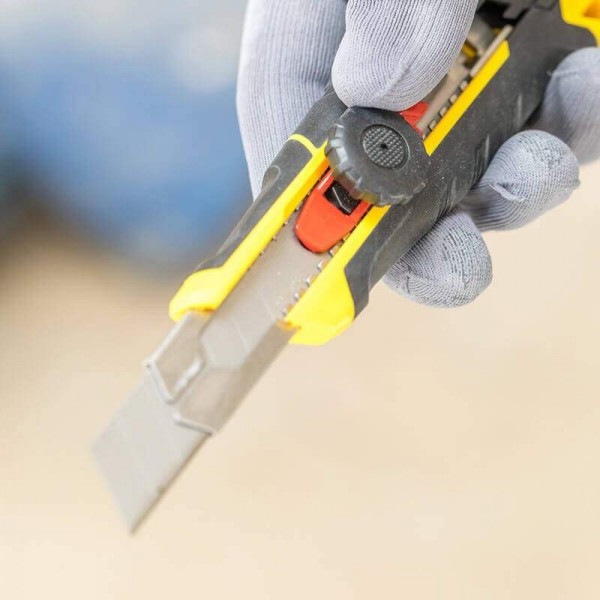 Фото - Нож строительный Stanley FatMax 205 мм (FMHT10330-0)
