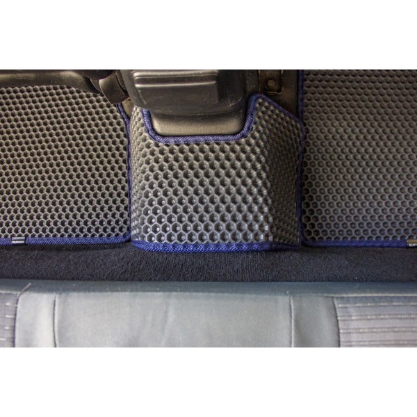 Фото - EVA килимки в салон авто EVAtech для Almera Classic (B10) Nissan 2006-2013 1 покоління Sedan EU NS3184CV5AV2SBB