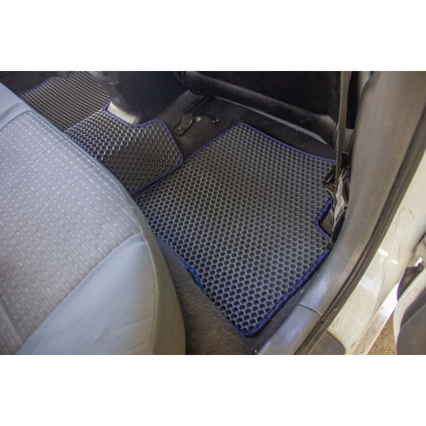 Фото - EVA коврики в салон авто EVAtech для Almera Classic (B10) Nissan 2006-2013 1 поколение Sedan EU NS3184CV5AV2SGB