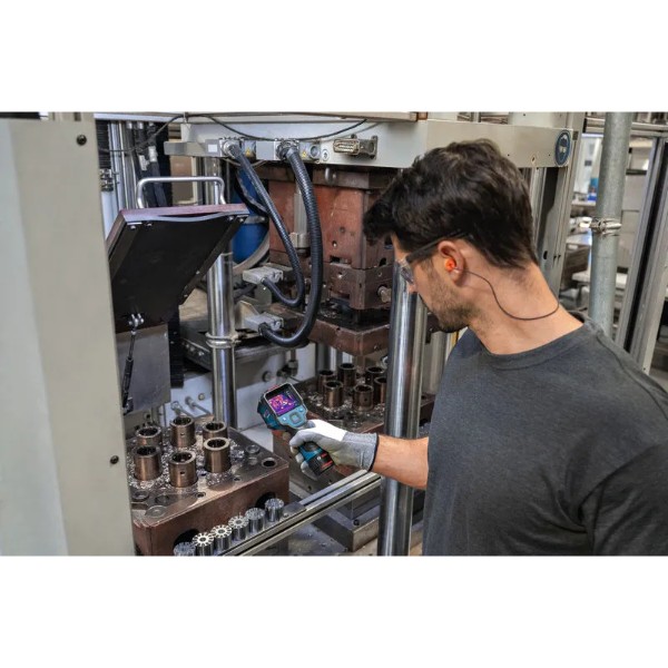 Фото - Детектор Bosch Professional GTC 12V-450-13 12В (0.601.083.901)