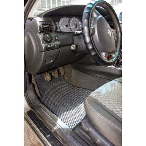 Фото - Килимки з екошкіри в салон авто передні EVAtech ECO для Omega (B) Opel 1994-2003 2 покоління Sedan EU OL11172AB2BBB