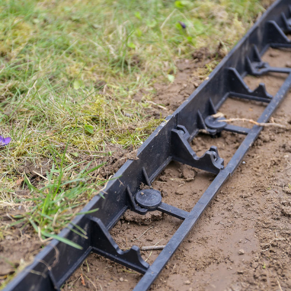 Фото - Бордюр садовий BRADAS RIM-BOARD 45х1000 мм 12 шт. (OBRB45)